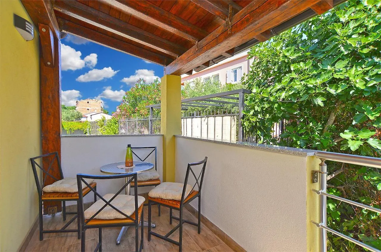 Apartments Zivan 1739 メドゥリン