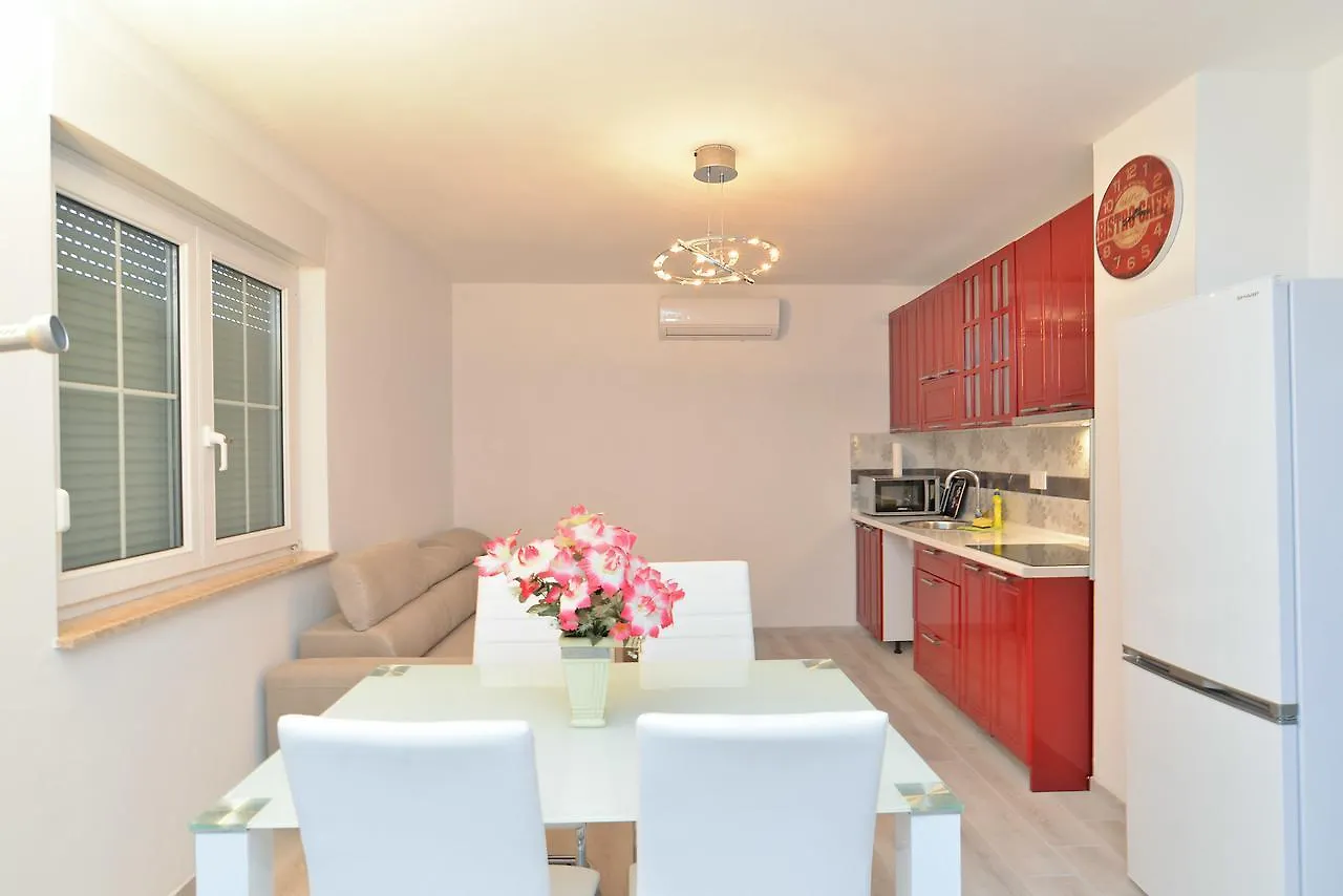Apartments Zivan 1739 Medulin Chorvatsko