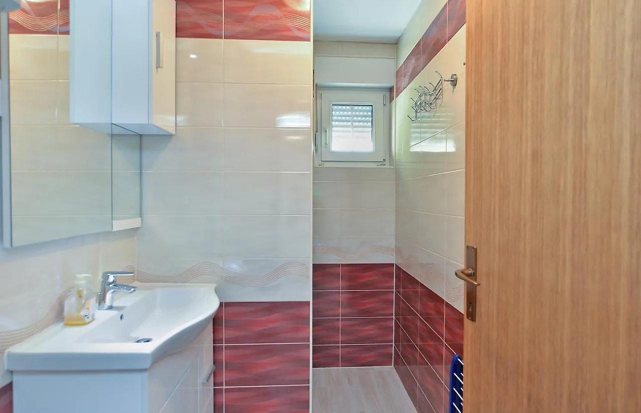 Apartments Zivan 1739 Medulin